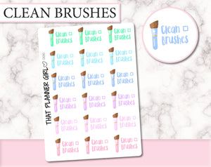 Clean Makeup Brushes | D050